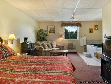 Travelodge Inn & Suites Latham Zimmer foto