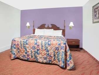 Travelodge Inn & Suites Latham Zimmer foto